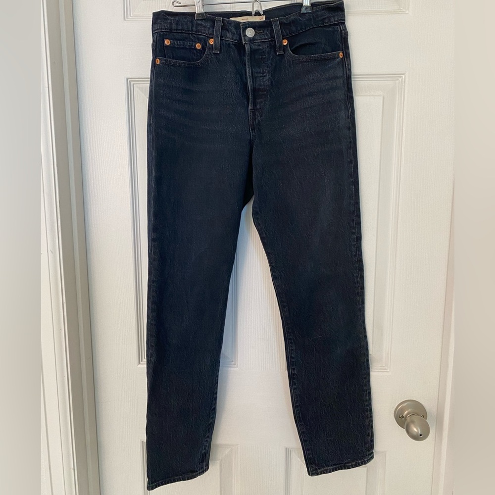 Levi’s Wedgie Black Straight Leg Jean